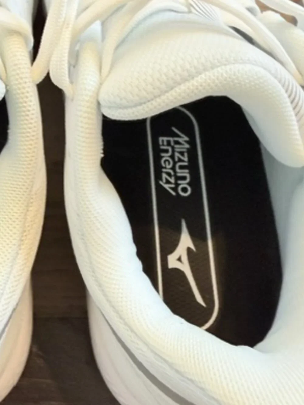Mizuno Wave Exceed All Court Tennis Shoes Size 6.5 NWT